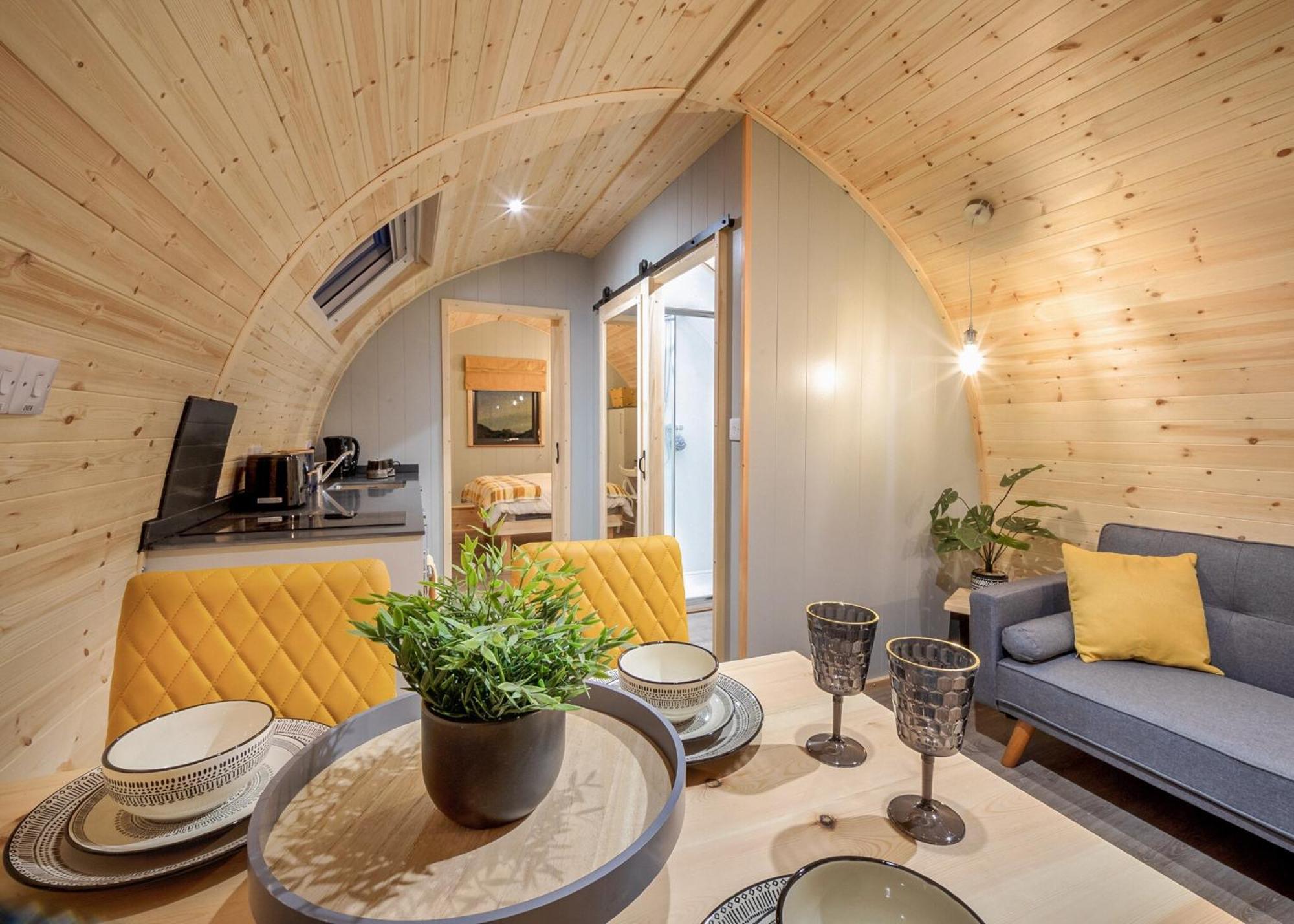 Hill Farm Retreat Hotel Wangford ภายนอก รูปภาพ
