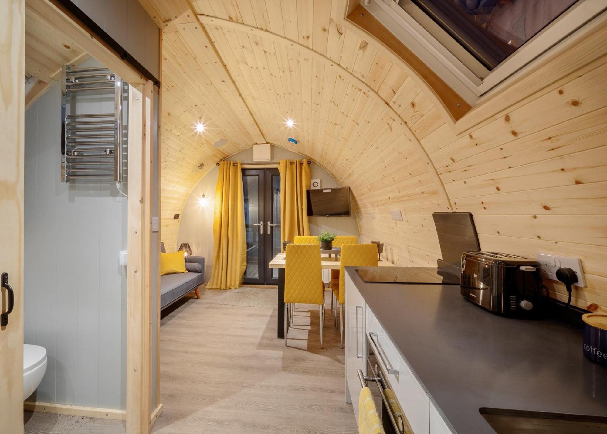 Hill Farm Retreat Hotel Wangford ภายนอก รูปภาพ