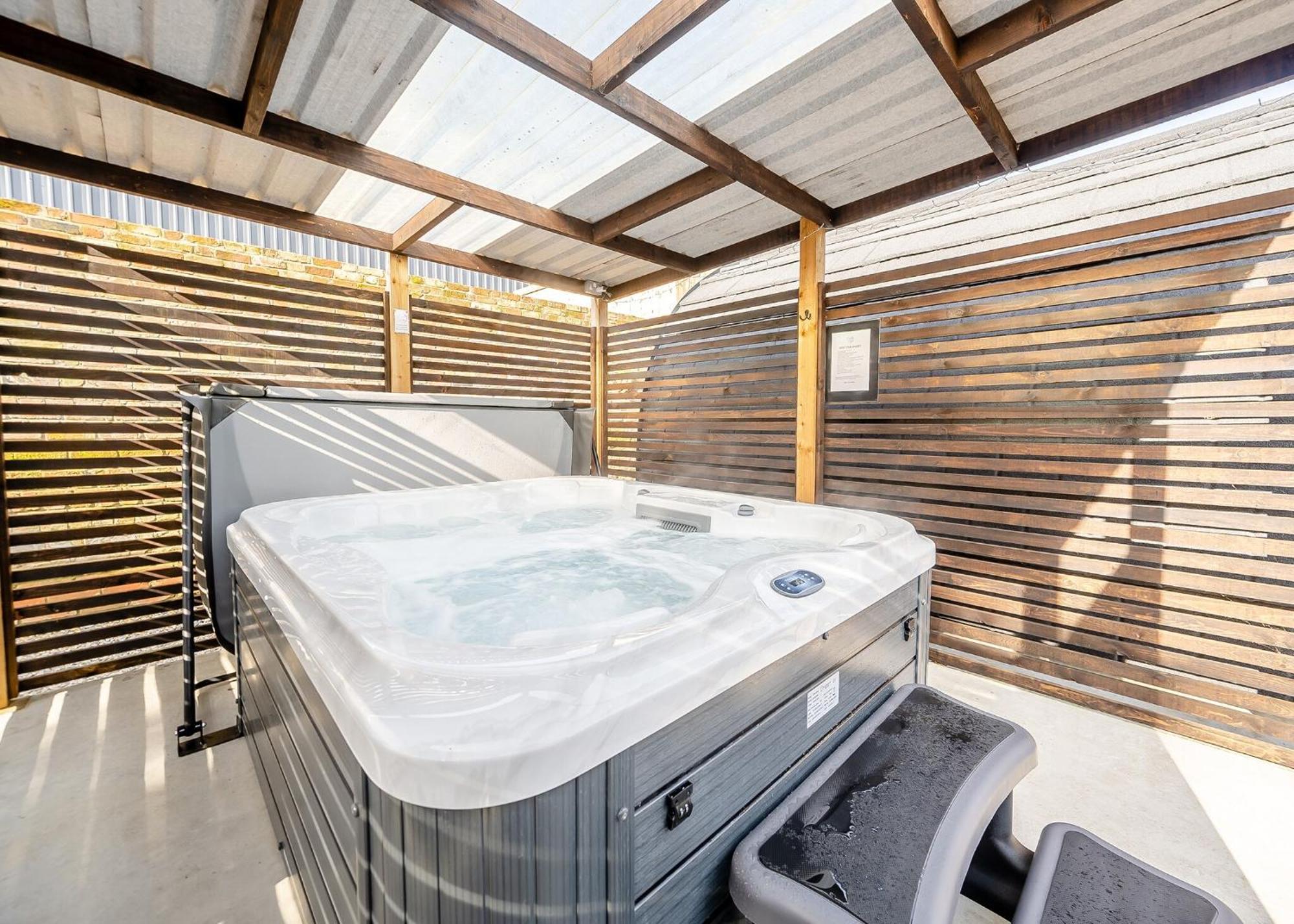 Hill Farm Retreat Hotel Wangford ห้อง รูปภาพ