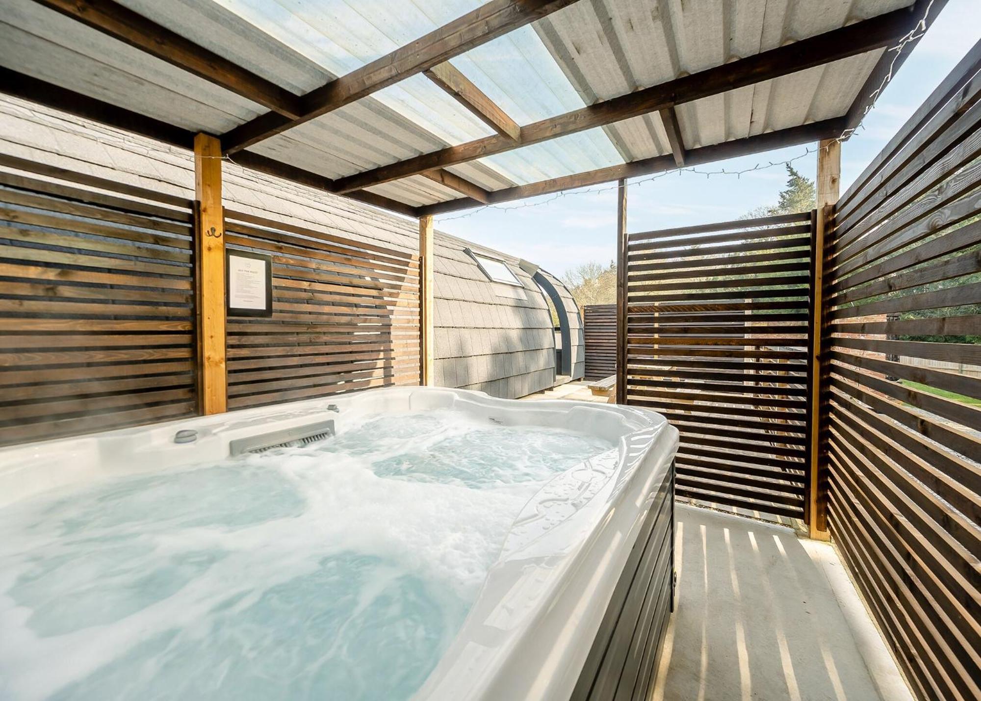 Hill Farm Retreat Hotel Wangford ภายนอก รูปภาพ